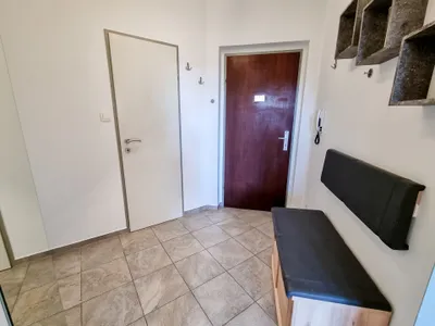 1-Zimmer-Wohnung mieten in Korneuburg – 48,18 m², € 980 – Bild 3 von 12