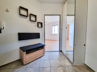 1-Zimmer-Wohnung mieten in Korneuburg – 48,18 m², € 980 – Bild 2 von 12