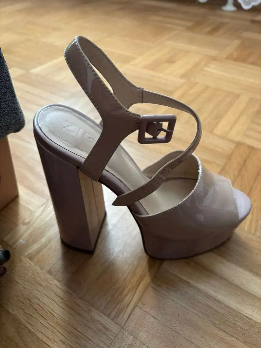 HighHeelsZign