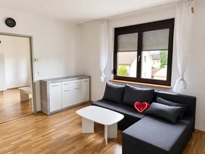 2-Zimmer-Wohnung mieten in Neunkirchen – 56 m², € 711 – Bild 3 von 9