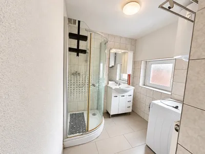 2-Zimmer-Wohnung mieten in Neunkirchen – 56 m², € 711 – Bild 5 von 9