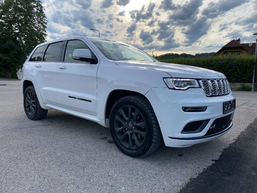 Jeep Grand Cherokee 3,0 V6 CRD Overland SUV / Geländewagen