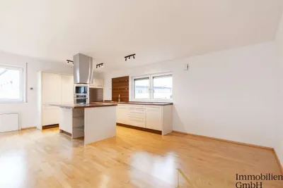 3-Zimmer-Wohnung kaufen in Ried im Innkreis – 119,06 m², € 329.000 – Bild 3 von 12