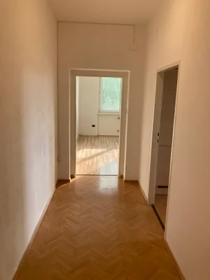 2-Zimmer-Wohnung mieten in Linz – 75 m², € 748 – Bild 10 von 11