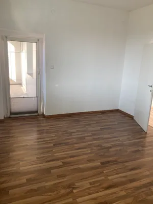 2-Zimmer-Wohnung mieten in Linz – 75 m², € 748 – Bild 7 von 11