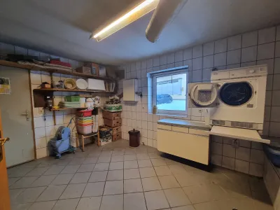 12-Zimmer-Gewerbeimmobilie kaufen in Urfahr-Umgebung – 398 m², € 699.000 – Bild 22 von 31