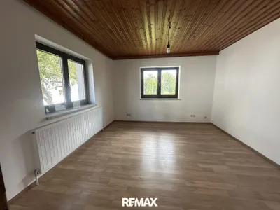 5-Zimmer-Haus kaufen in Gmunden – 130 m², € 370.000 – Bild 4 von 9