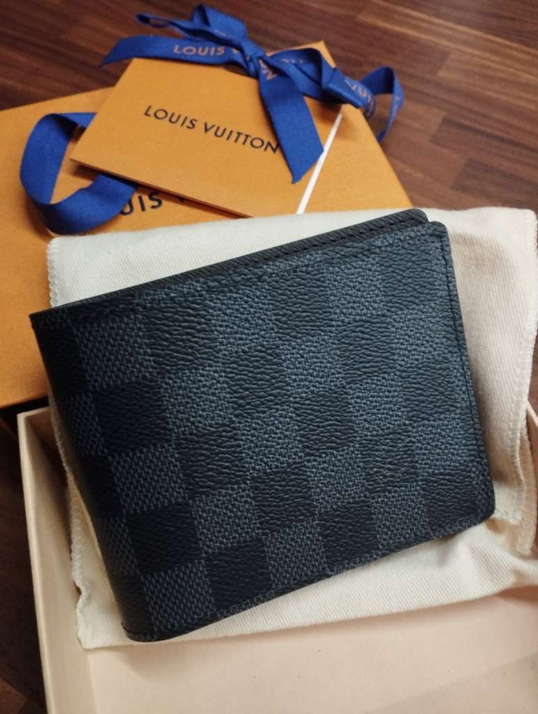 Louis Vuitton Damier Graphite James Wallet Geldbörse, € 290,- (1100 Wien) -  willhaben