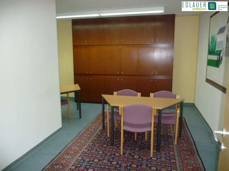 Großzügiger Sitzungssaal/Büro im Zentrum von Melk zu vermieten! - Ansicht 3