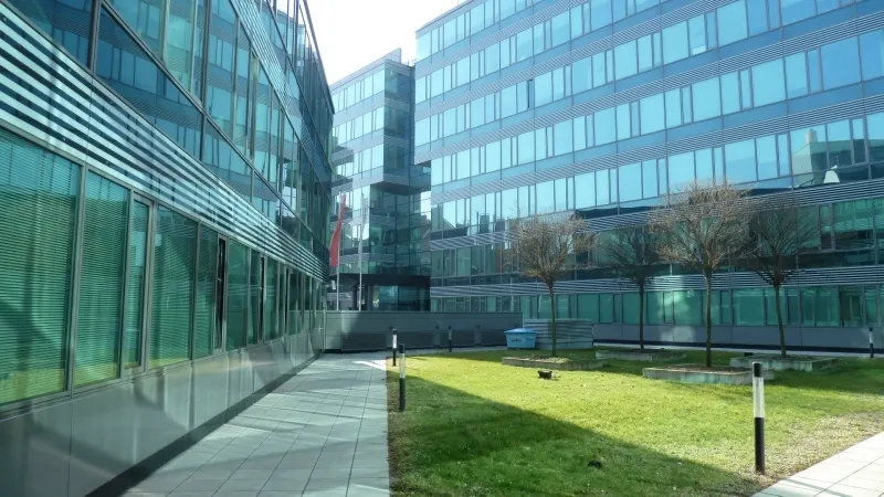 Moderne Büroflächen zwischen Wiener Zentrum und Flughafen ! - Ansicht 3