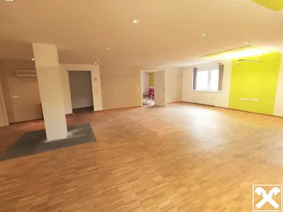 2-Zimmer-Gewerbeimmobilie mieten in Kufstein – 113 m², € 1.300 – Bild 3 von 9