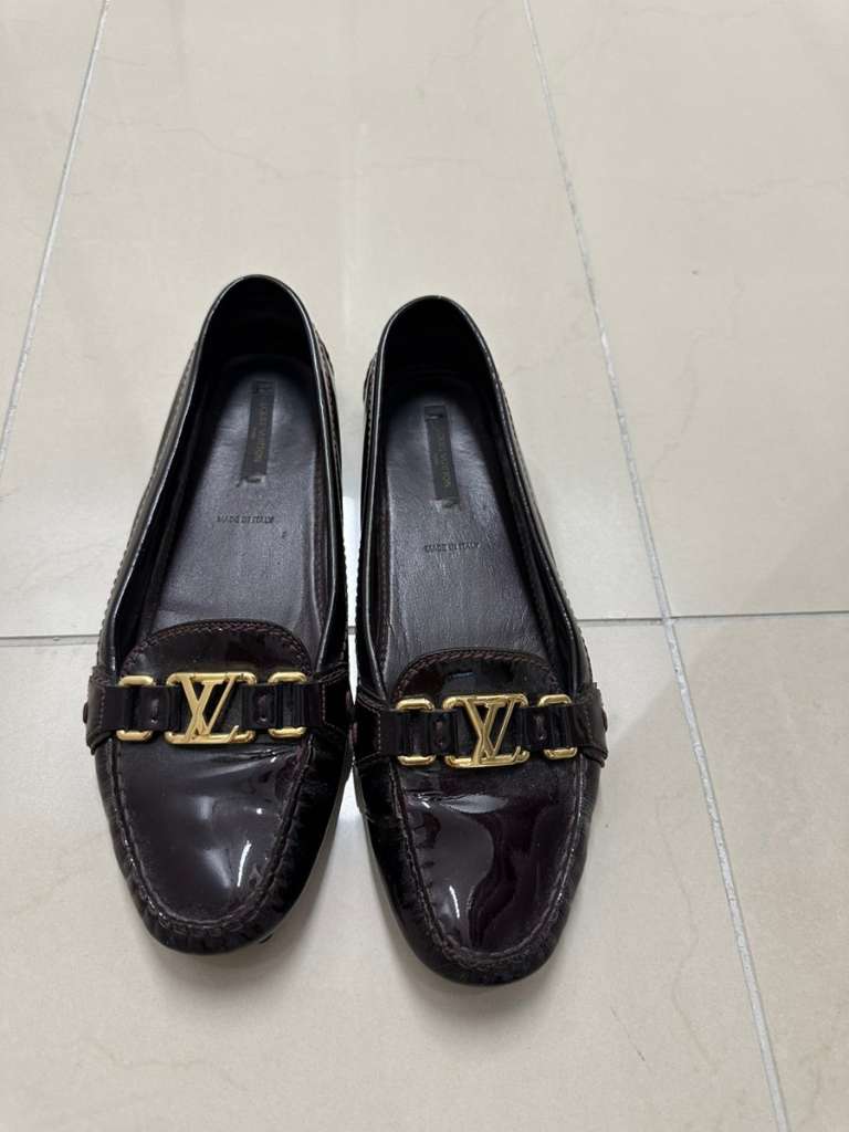 Louis Vuitton Mokassins, € 150,- (2322 Zwölfaxing) - willhaben