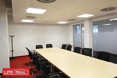 1-Zimmer-Gewerbeimmobilie mieten in Linz – 284 m², € 4.570 – Bild 17 von 25