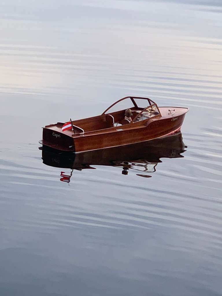 (verkauft) RC Boot