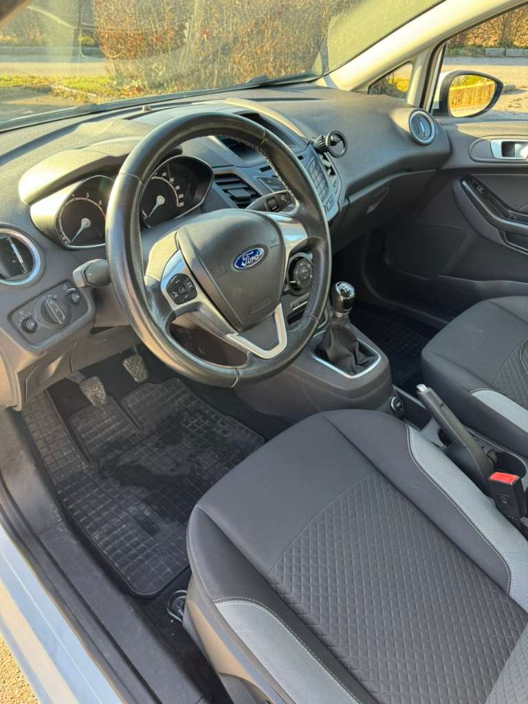 Ford Fiesta Easy, Anhängek., Frontscheibenheizung, Sitzheizung, Start/Stop  uvm.