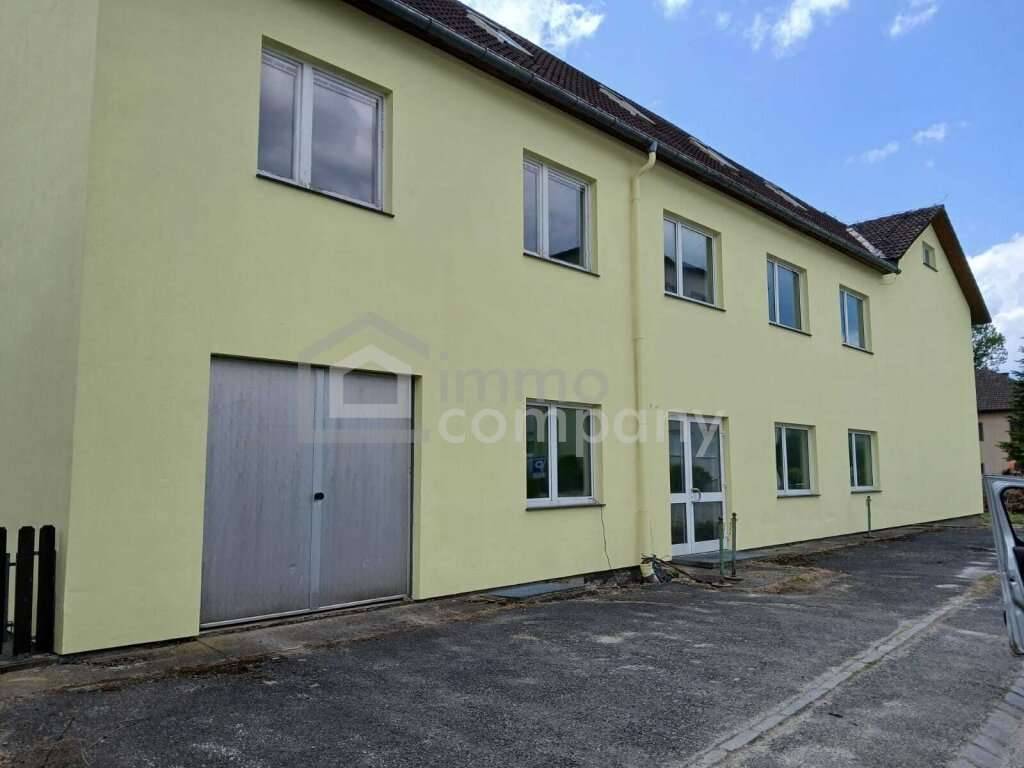Neuer Preis!!! Interessantes Anlageobjekt für Firmensitz oder ca. 18 Wohneinheiten! ...und weitere 1312m² Freifläche/ Baugrund für zB. Reihenhäuser um Euro 158.000!!! - Ansicht 3