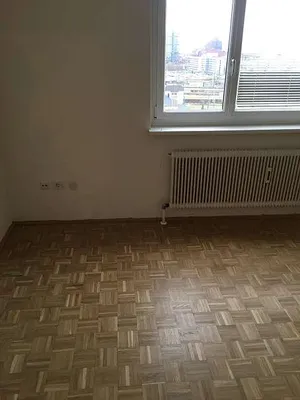 1-Zimmer-Wohnung mieten in Linz – 31 m², € 470 – Bild 3 von 4