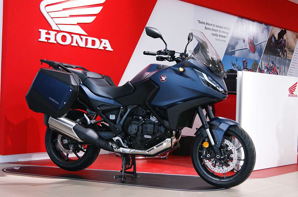Honda Motorrad gebraucht oder neu kaufen - willhaben