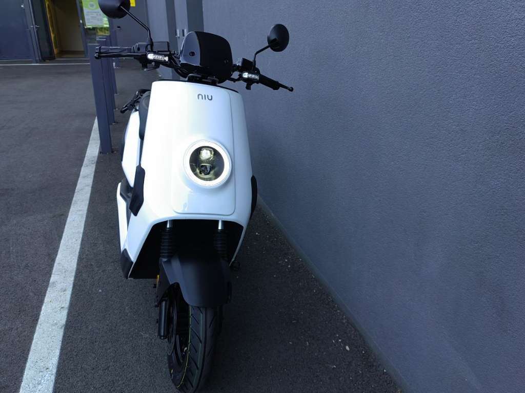 2× Spiegel für Moped und Motorräder, € 14,- (4221 Götzelsdorf) - willhaben