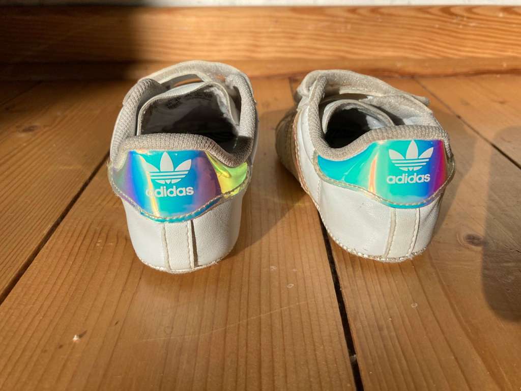 Superstar 15,- Babys, Originals Sneaker willhaben Klettverschluss (7531 für Adidas € mit - Kemeten)