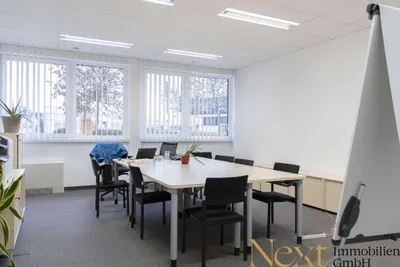 Gewerbeimmobilie mieten in Vöcklabruck – 200 m², € 2.319 – Bild 8 von 20