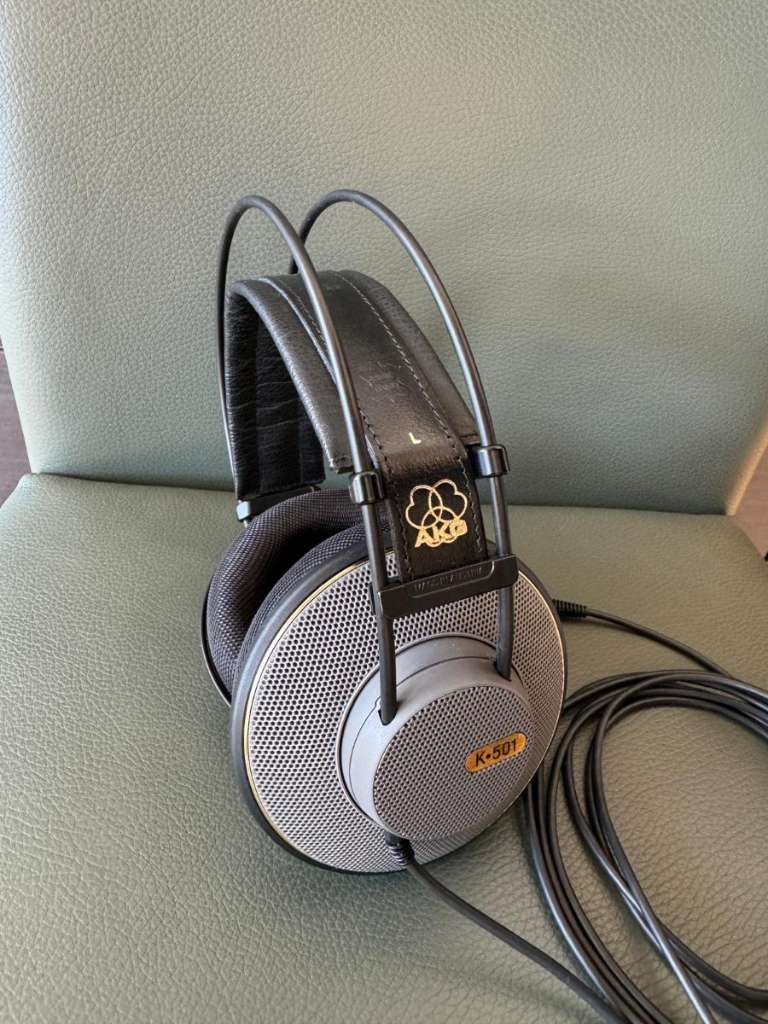 AKG K501 美品 ◎ 状態◎ 動作確認済 | www.fgu-sinatas-lombardia.it