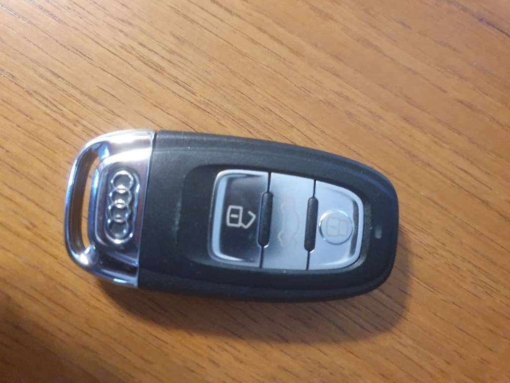 Audi A4 Schlüssel kaufen - willhaben