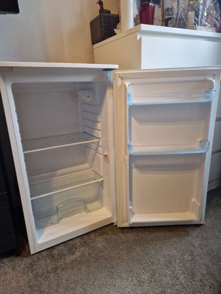 | Gefriergeräte Kühlschränke - Gebraucht) Kühl-/ (Zustand: willhaben