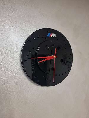 BMW-Uhr
