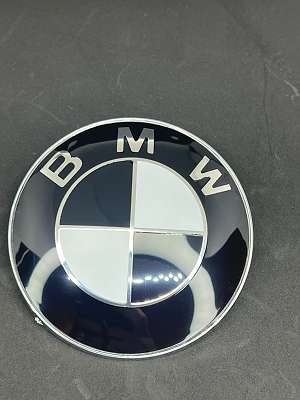Bmw Emblem 82mm Schwarz Weiß Motorhaube Kofferaum Heckklappe, € 9,- (4143  Neustift im Mühlkreis) - willhaben