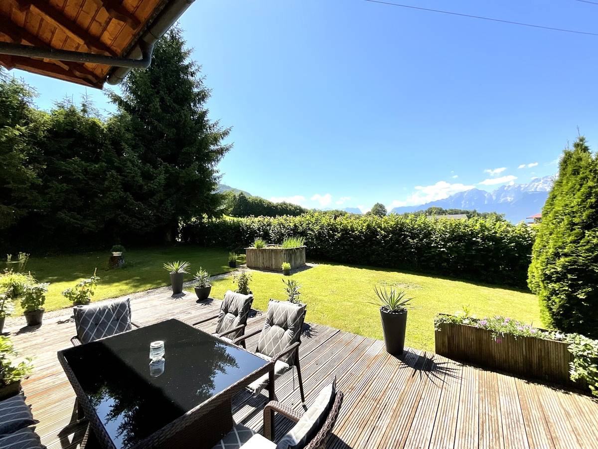 Exklusives Landhaus mit Bergblick - Ansicht 3
