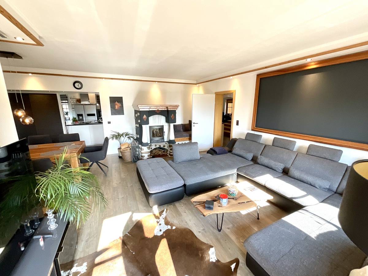 Exklusives Landhaus mit Bergblick - Ansicht 2