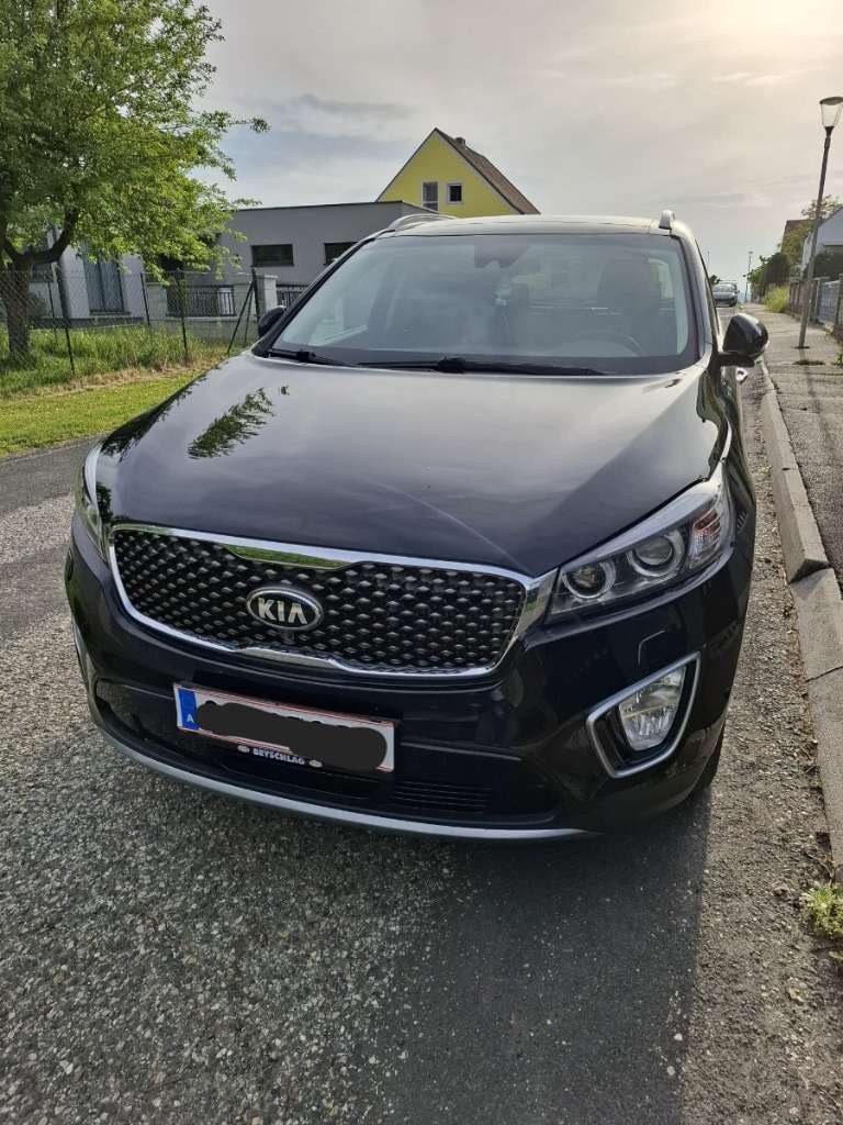 KIA Sorento 2.0 SUV / Geländewagen