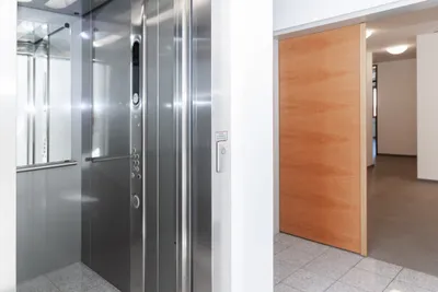 4-Zimmer-Gewerbeimmobilie mieten in Neusiedl am See – 150 m², € 2.247 – Bild 6 von 19