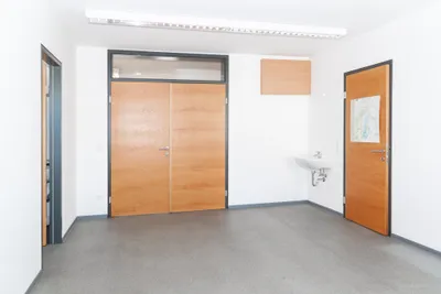 4-Zimmer-Gewerbeimmobilie mieten in Neusiedl am See – 150 m², € 2.247 – Bild 8 von 19