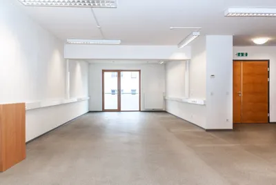 4-Zimmer-Gewerbeimmobilie mieten in Neusiedl am See – 150 m², € 2.247 – Bild 5 von 19