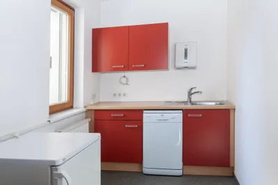 4-Zimmer-Gewerbeimmobilie mieten in Neusiedl am See – 150 m², € 2.247 – Bild 10 von 19