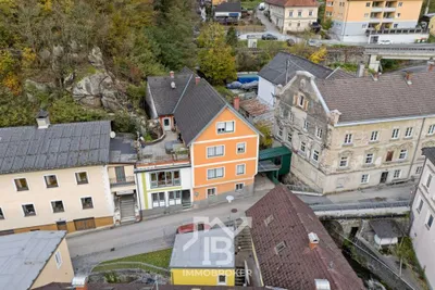 8-Zimmer-Gewerbeimmobilie kaufen in Perg – 231 m², € 295.000 – Bild 2 von 25