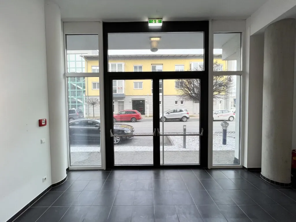 Universelle Gewerberäume/ Geschäfte/Büros in zentraler Lage in Seiersberg - Ansicht 3