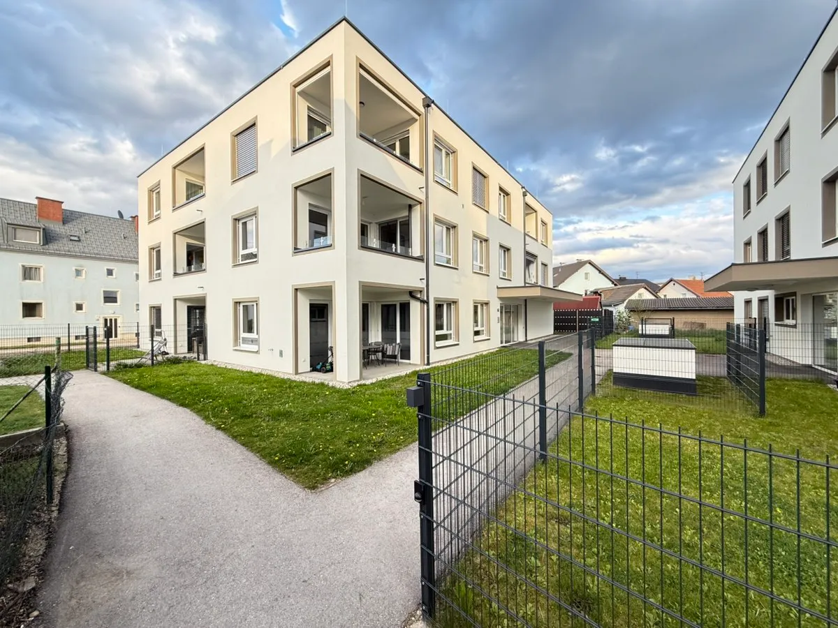 PRIVAT NEUBAU !! 3-Zi Wohnung Zentrum Vöcklabruck inkl. Tiefgarage, Schöndorf