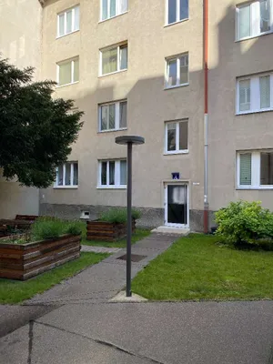 TOP 1/3 Bezaubernde 2-Zimmer-Wohnung im Herzen von Floridsdorf