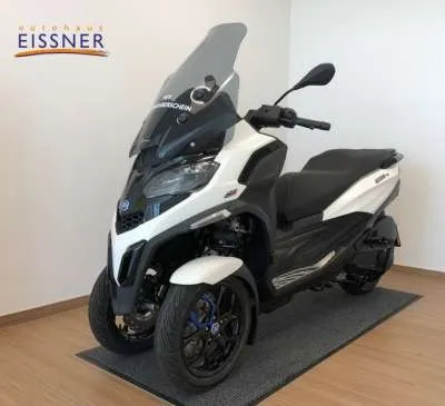 Piaggio MP3 400 Sport
