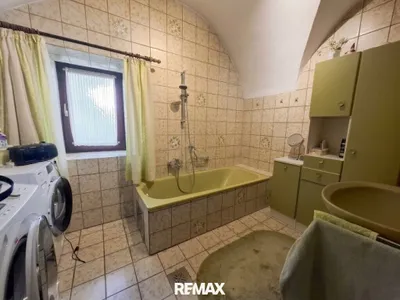 6-Zimmer-Gewerbeimmobilie kaufen in Braunau am Inn – 200 m², € 295.000 – Bild 6 von 31