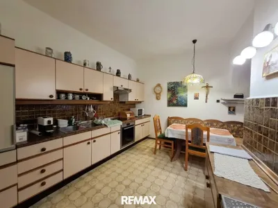 6-Zimmer-Gewerbeimmobilie kaufen in Braunau am Inn – 200 m², € 295.000 – Bild 4 von 31