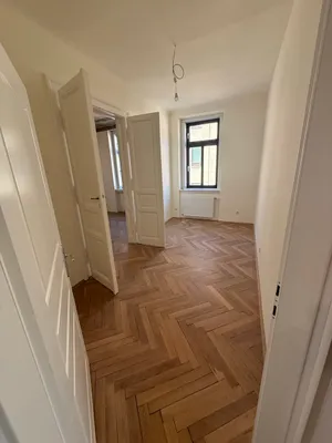5-Zimmer-Wohnung mieten in Graz – 130 m², € 395 – Bild 2 von 11