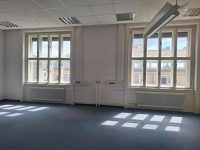 9-Zimmer-Gewerbeimmobilie mieten in Wien – 605 m², € 7.450 – Bild 3 von 11