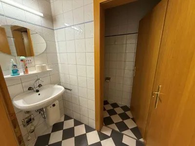 3-Zimmer-Gewerbeimmobilie mieten in Sankt Johann im Pongau – 95 m², € 1.153 – Bild 9 von 10