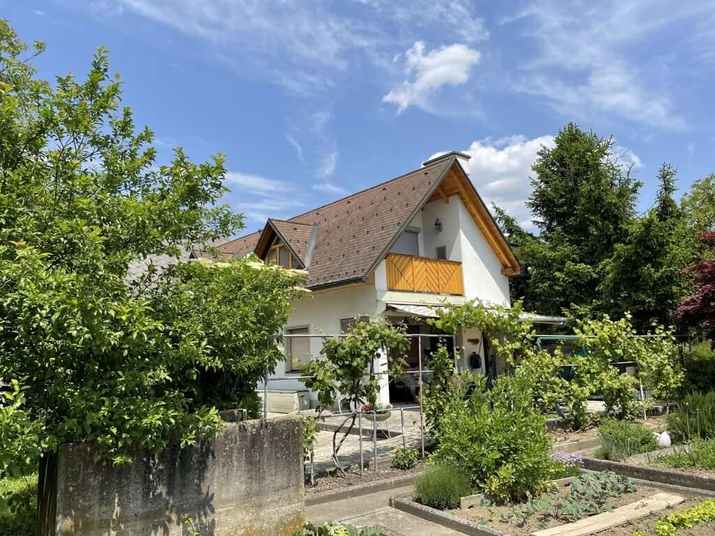 Haus mit Pool in sonnendurchfluteten Garten zu verkaufen!, Fürstenfeld