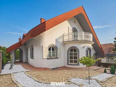 7-Zimmer-Haus kaufen in Oberpullendorf – 225 m², € 650.000 – Bild 3 von 29