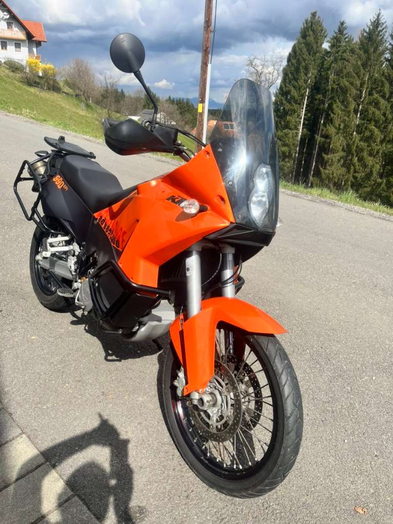 KTM 990 Adventure Tourer